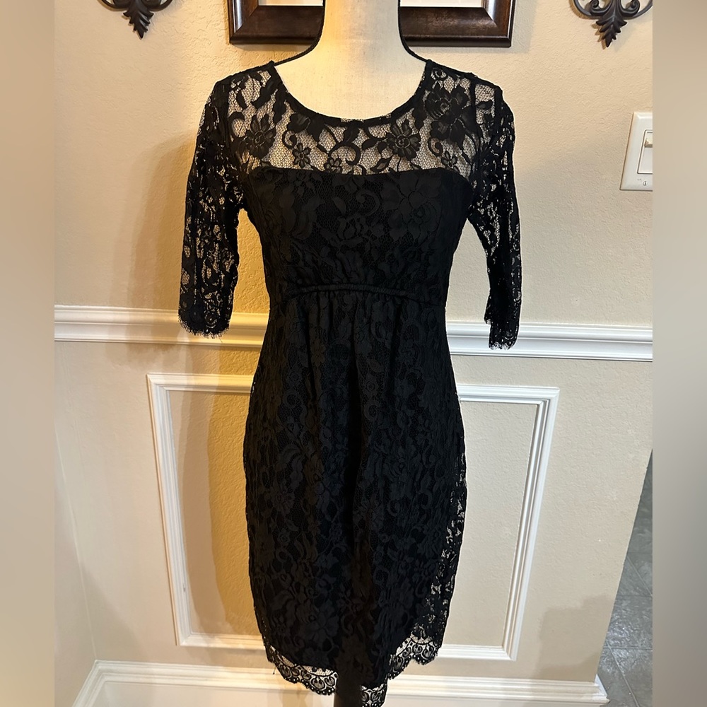 Seraphine Luxe Black Lace Maternity Dress  Size 6.  Excellent Condition!